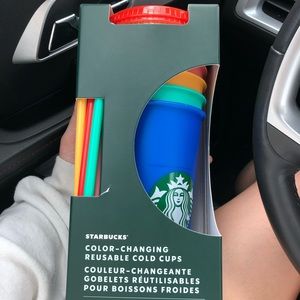 Starbucks color changing pack
